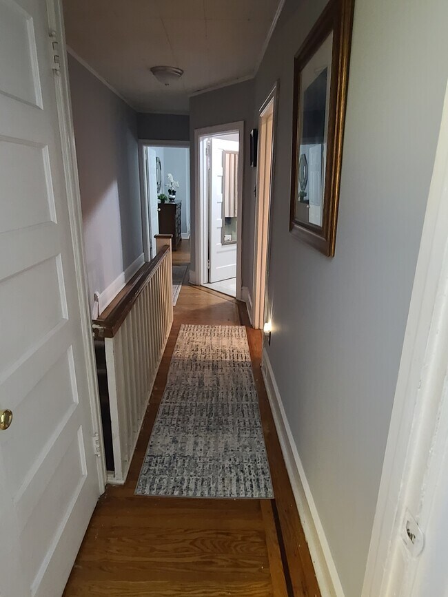 Building Photo - 1254 Marlyn Rd