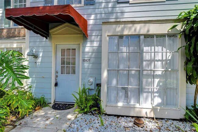 Foto del edificio - 13937 Fletchers Mill Dr