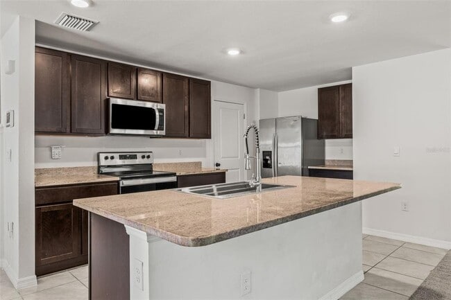 Building Photo - 36526 Spanish Rose Dr