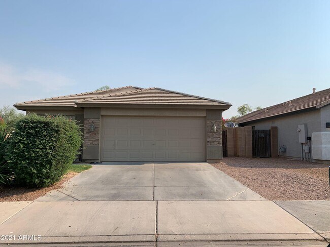Foto del edificio - 12530 W Coldwater Springs Blvd