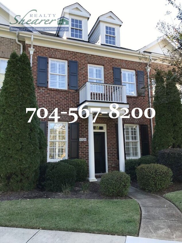 Primary Photo - Great 2 story townhome in Ballantyne