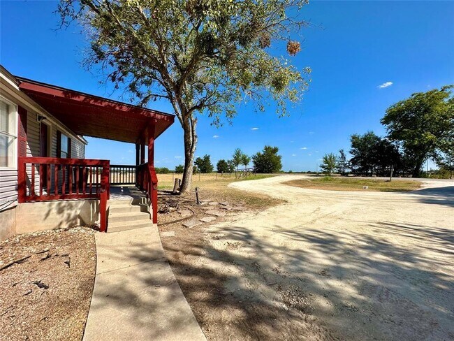 Building Photo - 18500 Albert Voelker Rd