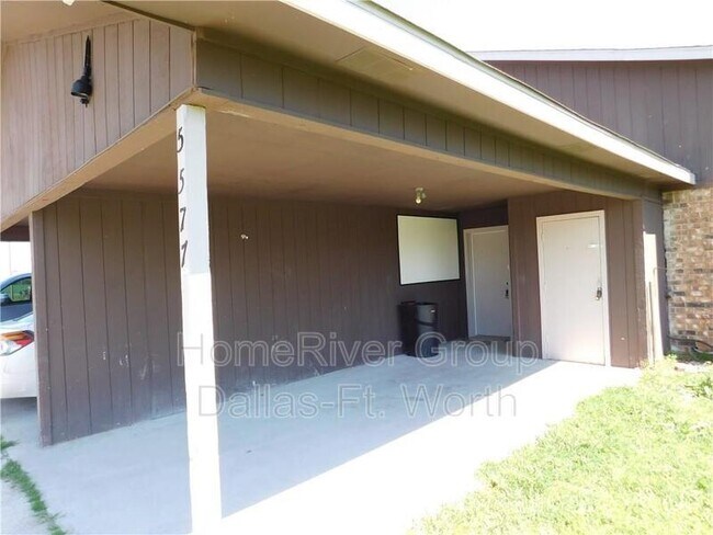 Building Photo - 5577 Co Rd 980