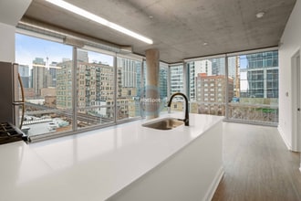 Building Photo - 1409 S State St