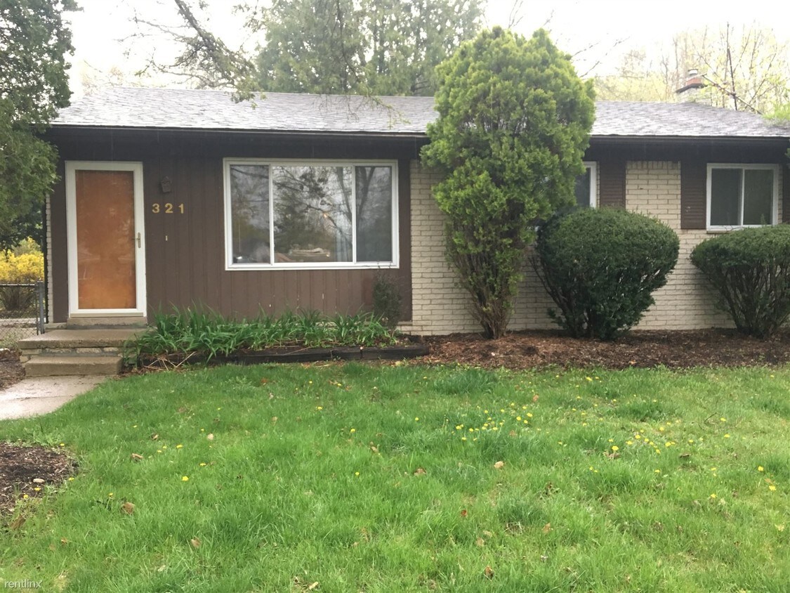 Primary Photo - 3 br, 1 bath House - 321 Cloverdale St 321...