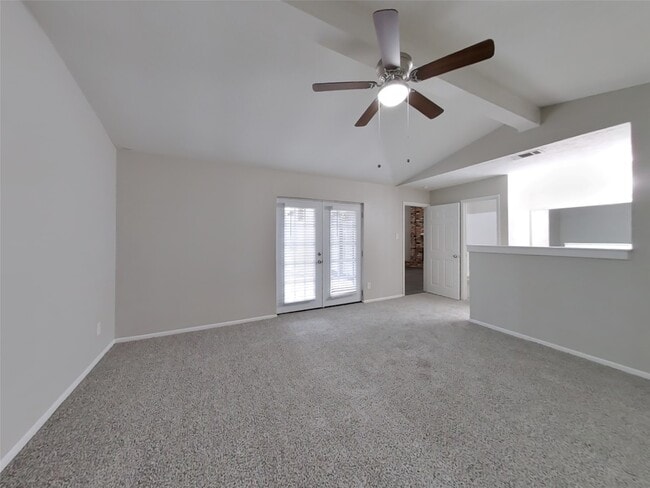 Foto del edificio - 11519 Perry Rd
