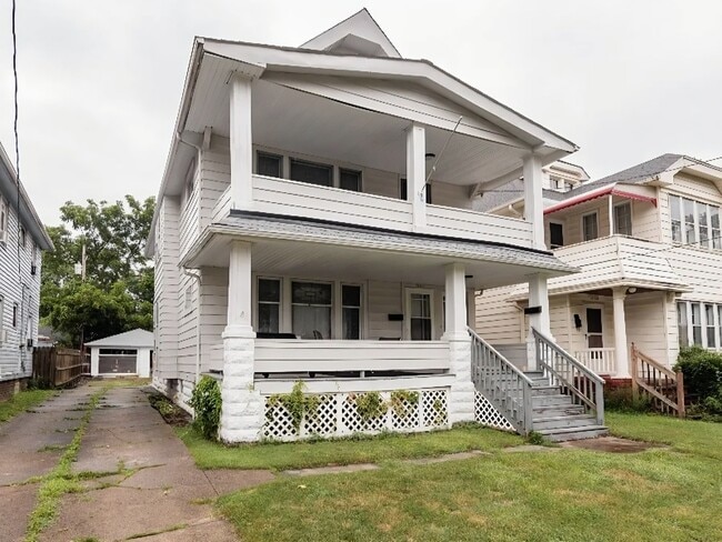 Photo - 10310 Adelaide Ave Apartment