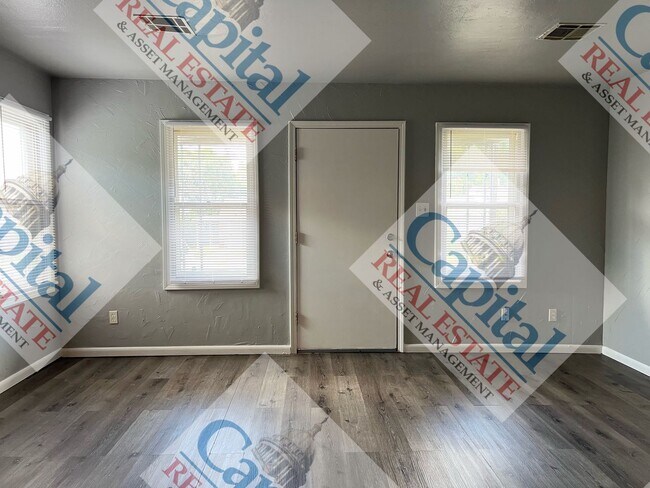 Foto del edificio - Adorable home W/ MOVE IN SPECIAL!