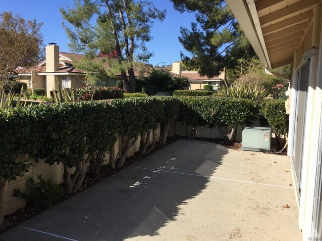 Building Photo - 2158 Portola Ln