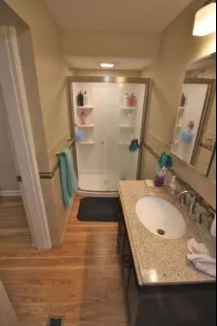 Foto del edificio - 2206 Sarah St