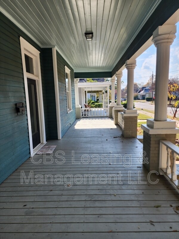 Foto del edificio - 2908 10th Ave