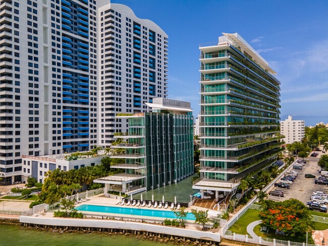 Building Photo - Monad Terrace