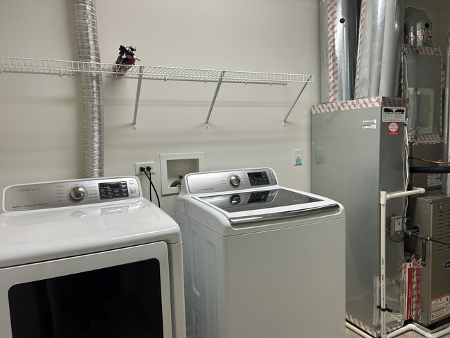 Foto del edificio - 226 Wild Meadow Ln