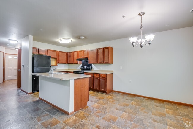 3BR, 1.5BA - 1,473SF - Kitchen - Trinity Artist Square