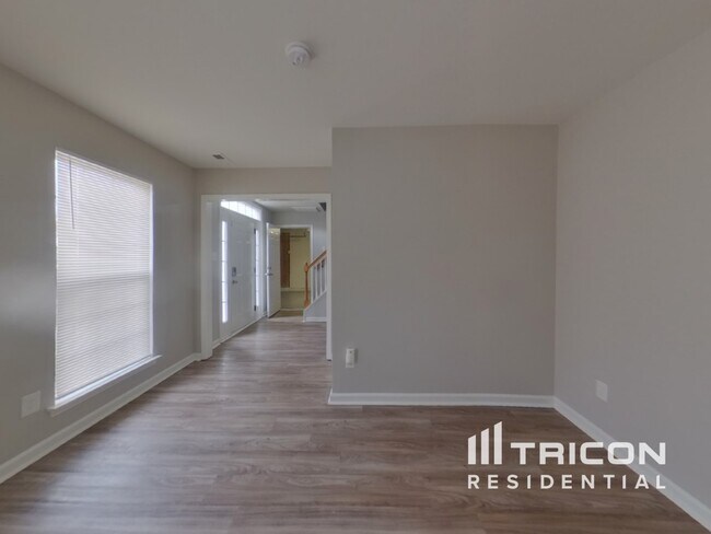 Building Photo - 7114 Roaming Path Ct