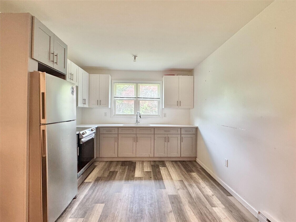 Foto principal - 106 Liberty St