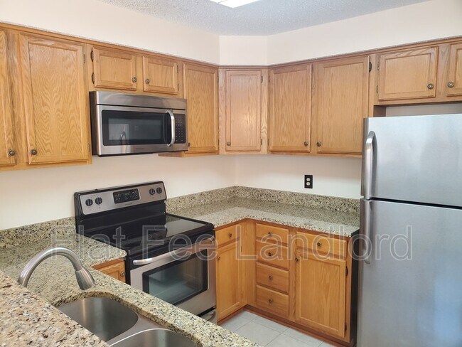 Building Photo - 7012 Irwell Ln