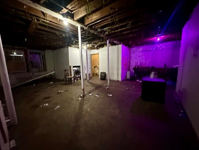 Building Photo - 22 Wadsworth St