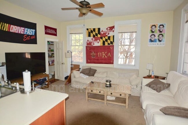 Photo - 17 Coming St Apartment