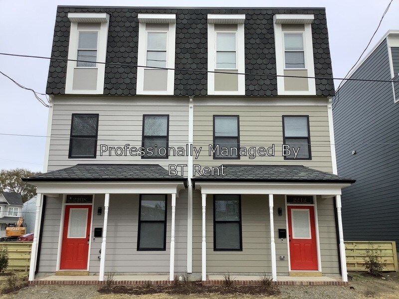 Primary Photo - 2212 Carrington St
