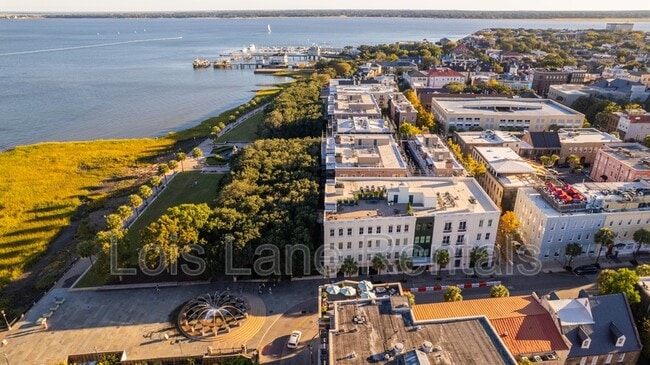 Photo - 1 Vendue Range Apartment