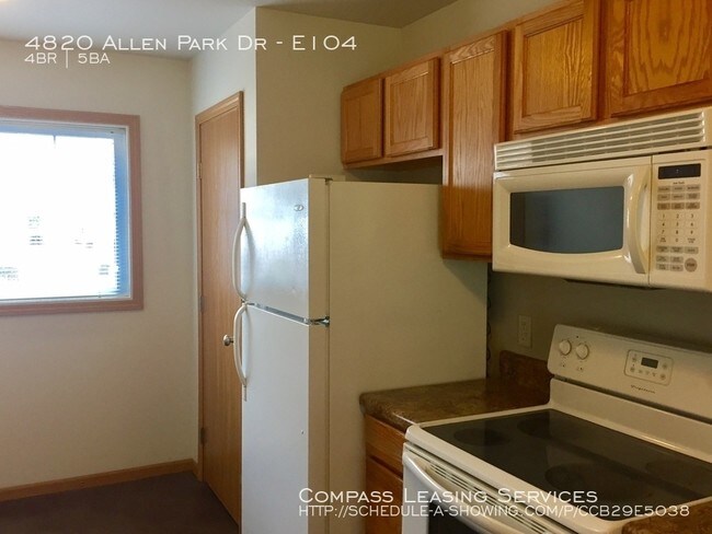 Building Photo - 4820 Allen Park Dr