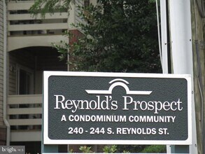 Building Photo - 244 S Reynolds St