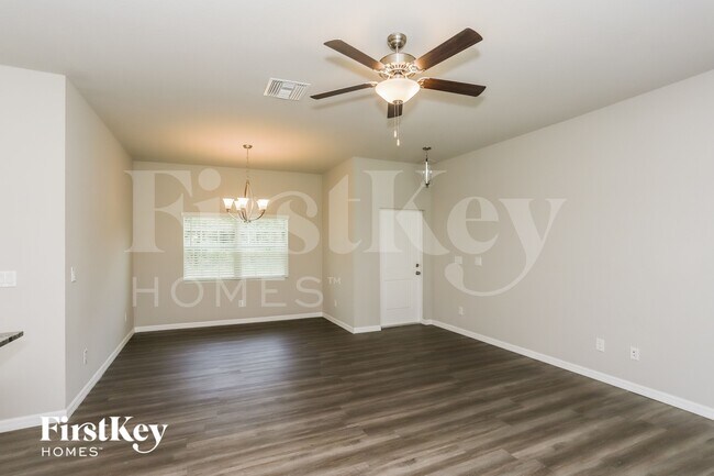 Building Photo - 4058 Manchester Terrace