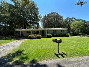Building Photo - 405 Minor Rd