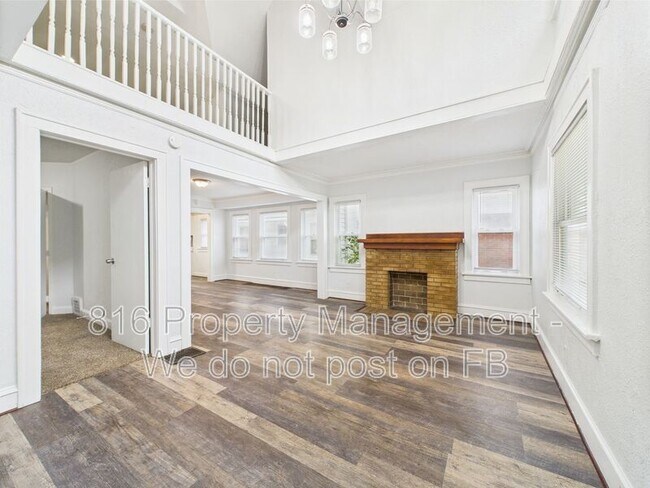 Foto del edificio - 5611 Olive St