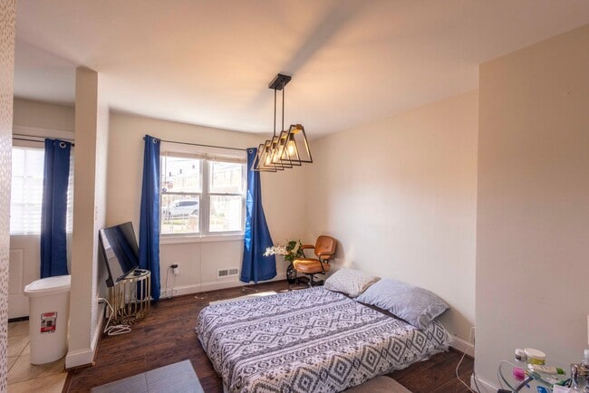 Foto del edificio - Charming 3Bed/1.5Bath in Dundalk!