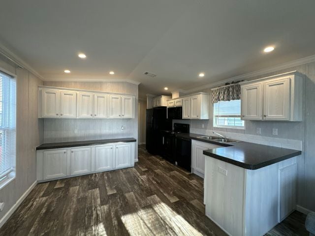 Building Photo - 1599 Genie St