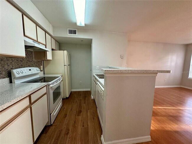 Building Photo - 2203 Key W Ct