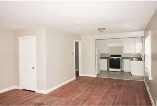 Foto del edificio - Omicron - 3320-3322 (KC*)