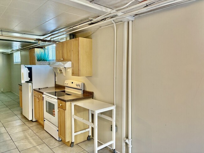 Foto del edificio - 2732 Eldridge Ave