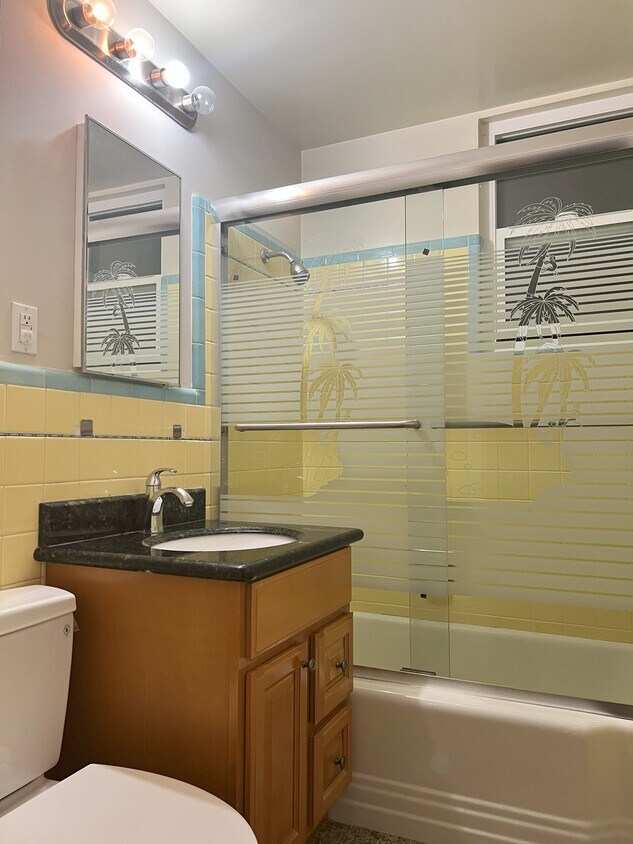 Foto principal - 1256 Geneva Ave