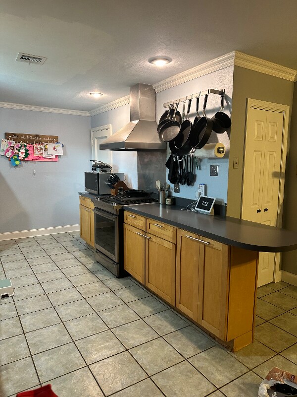 Building Photo - 4104 Haring Rd