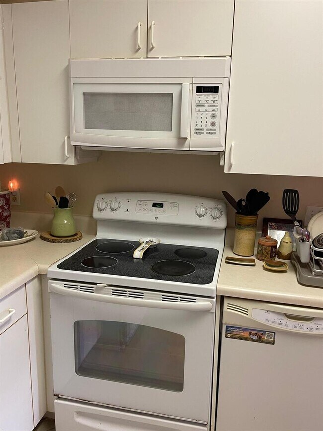 Foto del edificio - 6976 SW 39th St