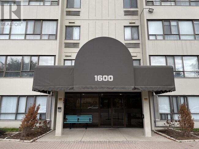 Building Photo - 1600 Adelaide St N