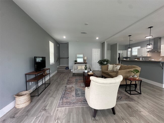 Building Photo - 11319 Carla St