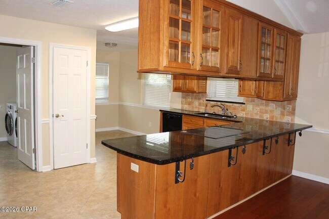 Foto del edificio - 3100 Wood Valley Rd