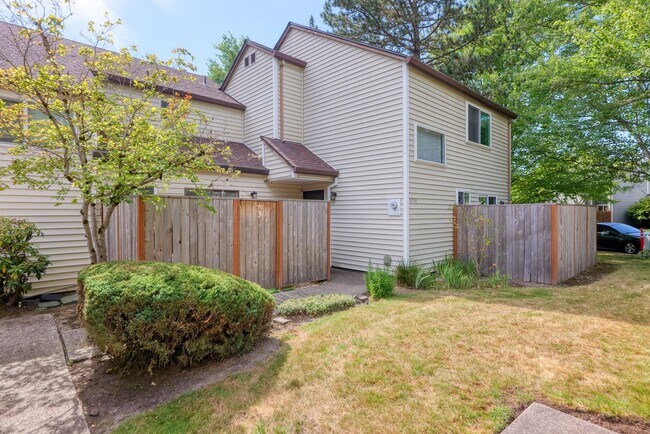 Foto del edificio - 5751 SW 204th Pl