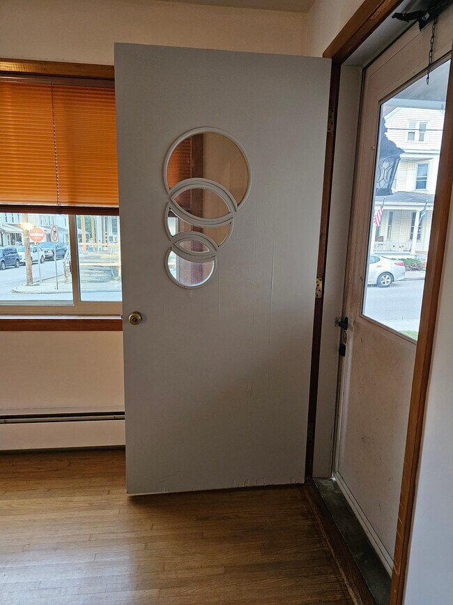 Foto del edificio - 222 Pleasant St