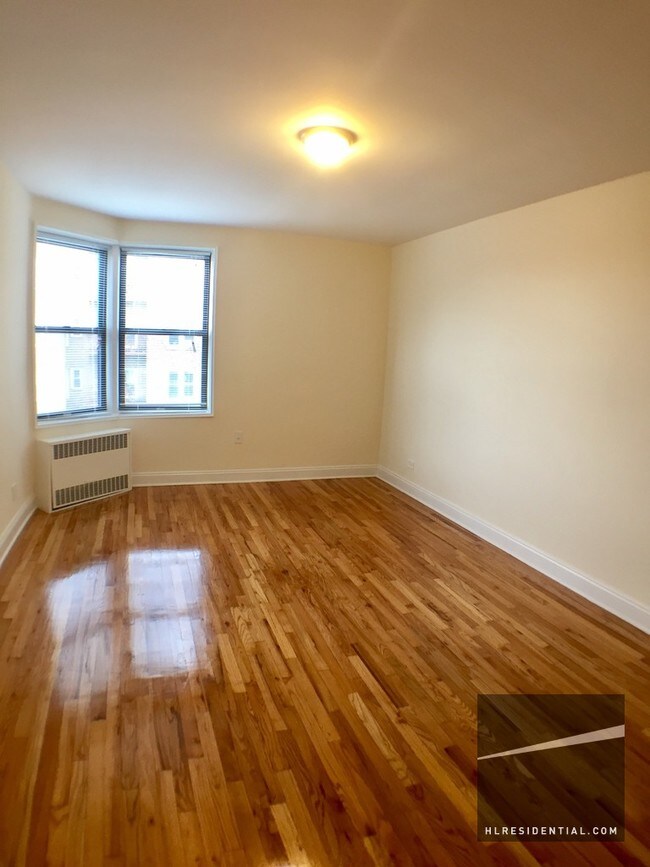 Building Photo - 4307 39th Pl