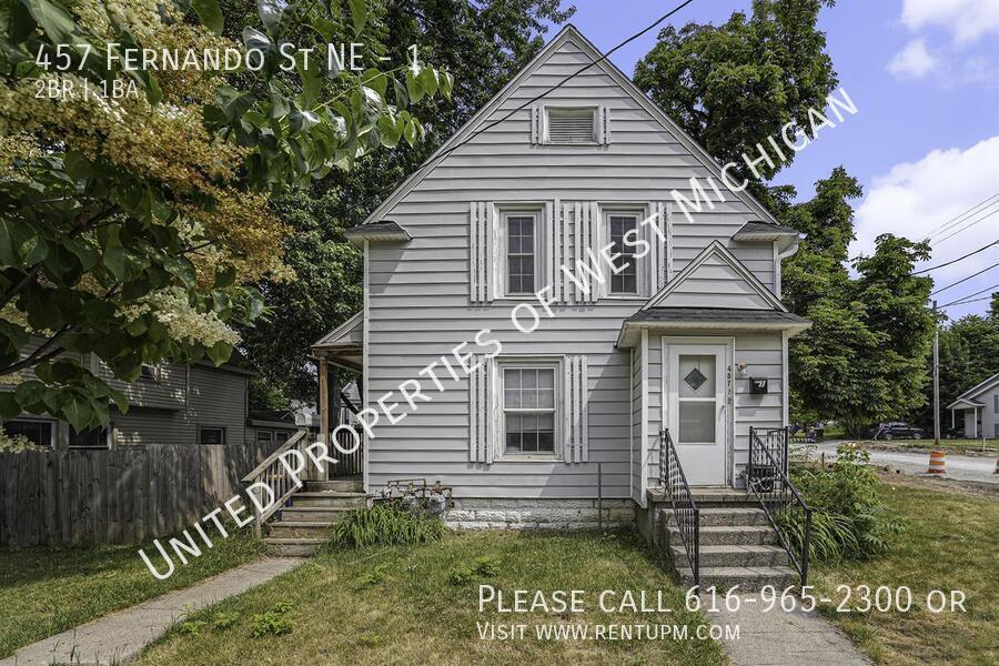 Primary Photo - 457 Fernando St NE