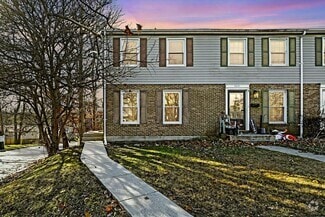 Building Photo - 3433 Saluda Rd
