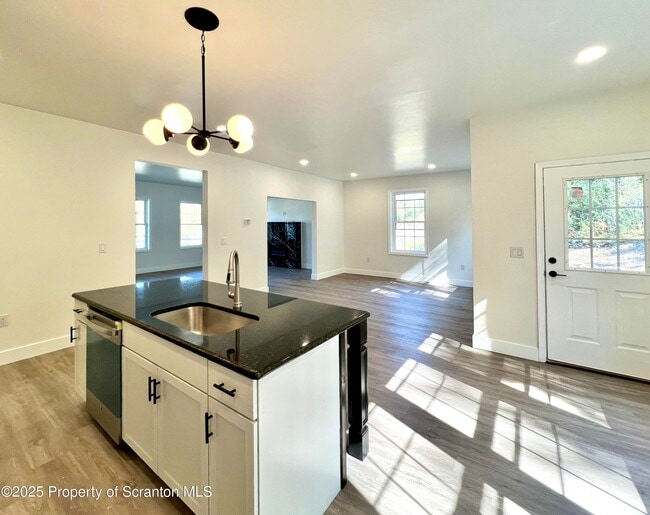 Foto del edificio - 105 Black Walnut Dr