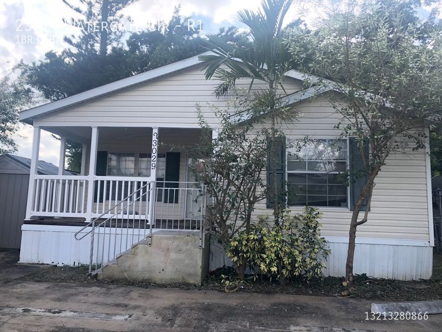Primary Photo - 23029 Watergate Cir