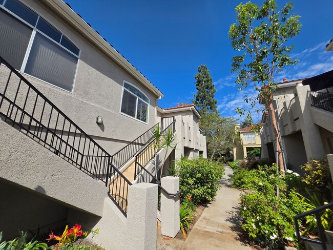 Building Photo - 227 Cinnamon Teal