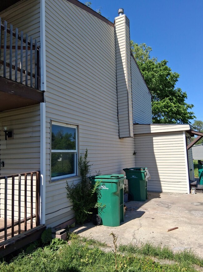 Foto del edificio - 3645 McCasland Ave